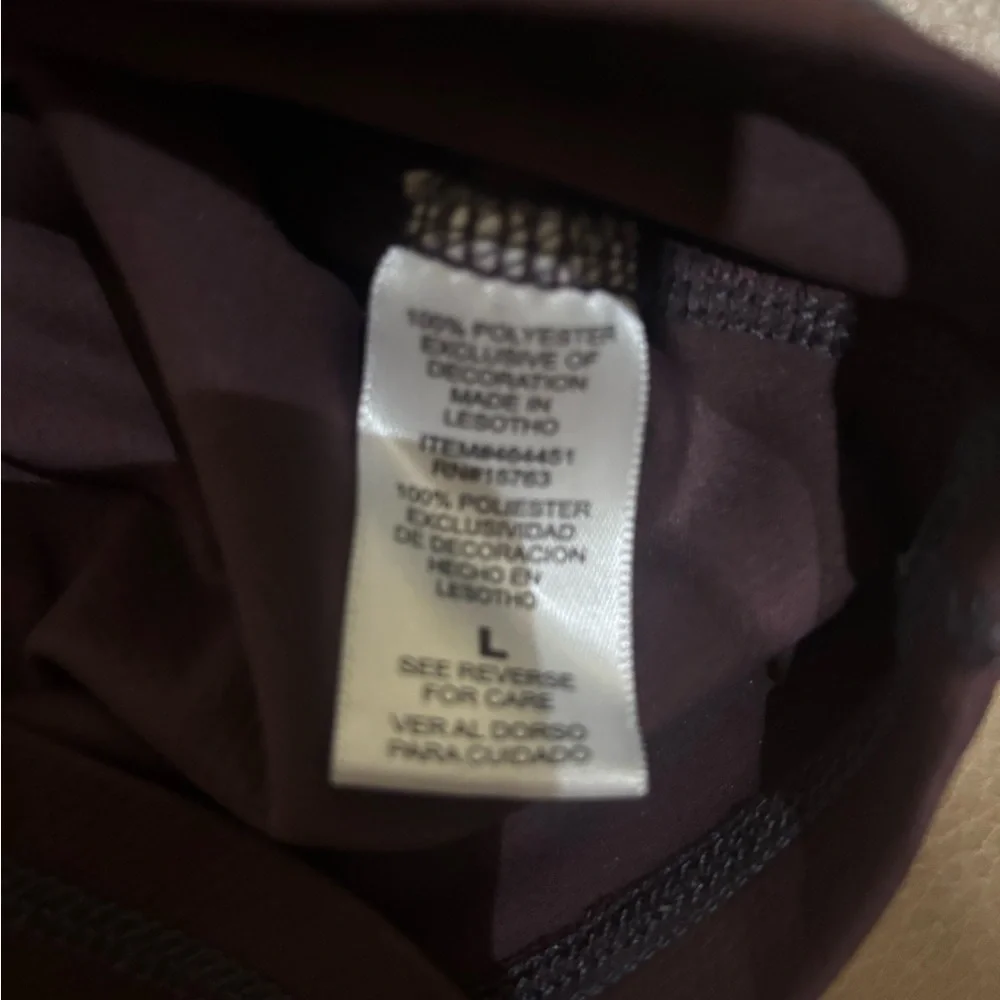 Champion workout shirt - Picture 3 of 3
